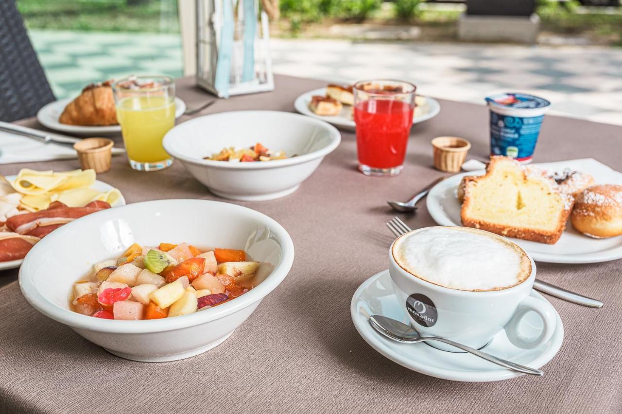 Hotel Giove Dipendenza Hotel Fiamma Cesenatico Luaran gambar
