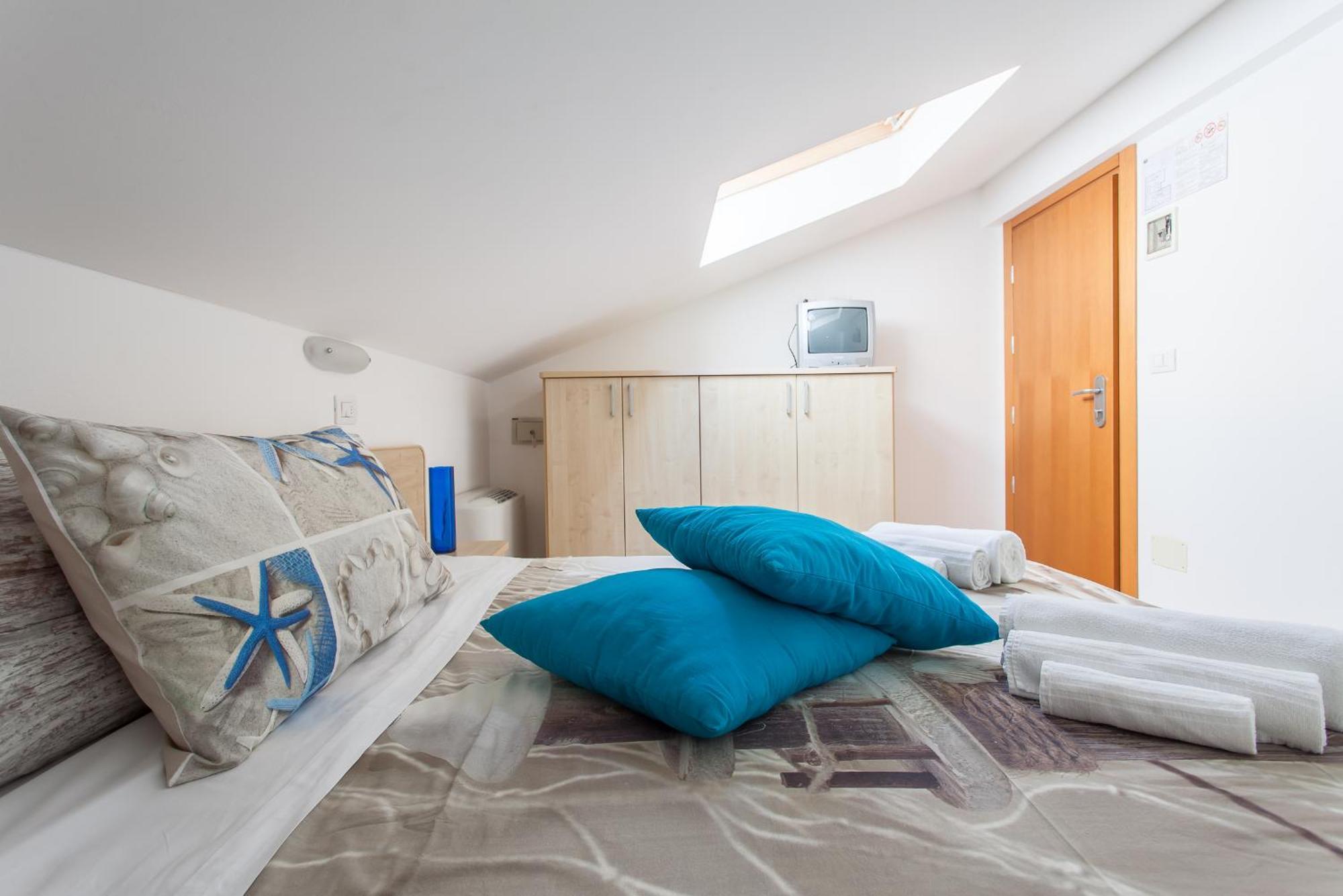 Hotel Giove Dipendenza Hotel Fiamma Cesenatico Bilik gambar