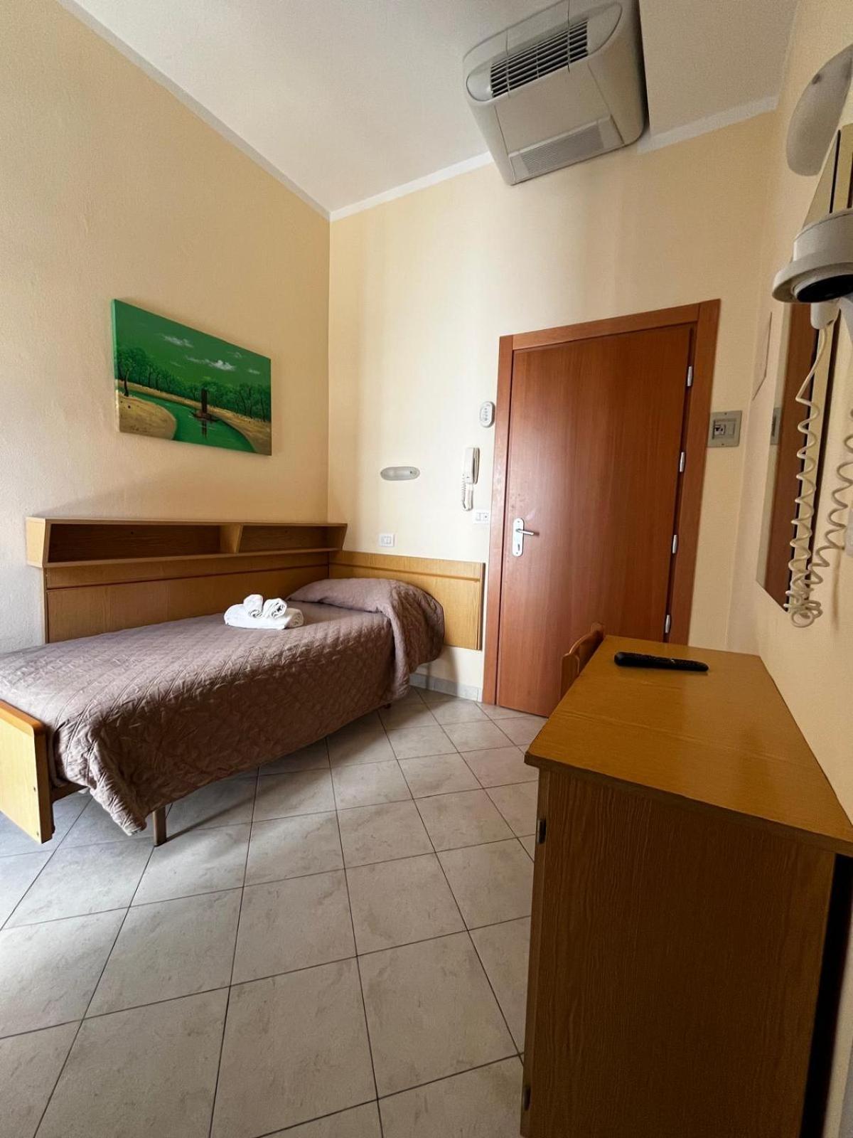 Hotel Giove Dipendenza Hotel Fiamma Cesenatico Luaran gambar