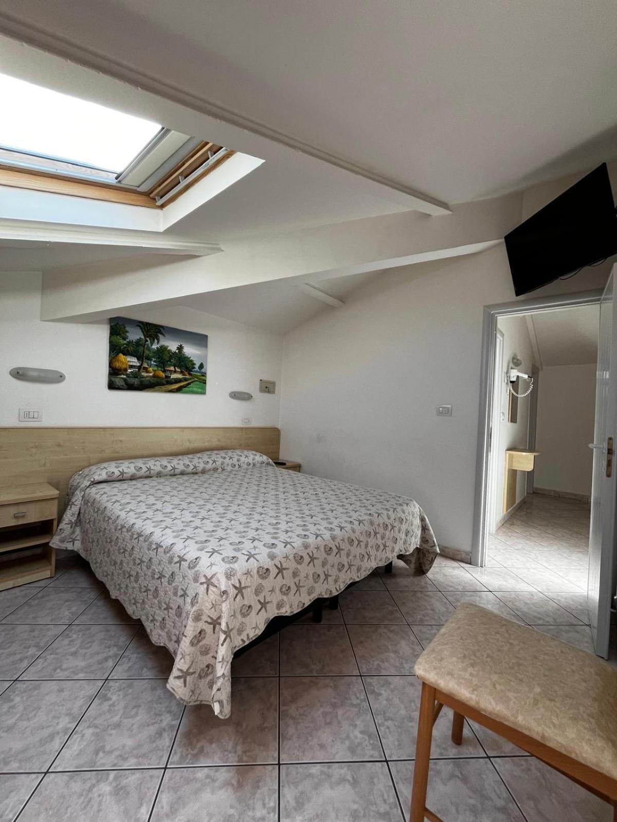 Hotel Giove Dipendenza Hotel Fiamma Cesenatico Luaran gambar