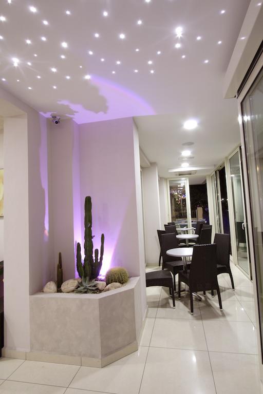 Hotel Giove Dipendenza Hotel Fiamma Cesenatico Luaran gambar
