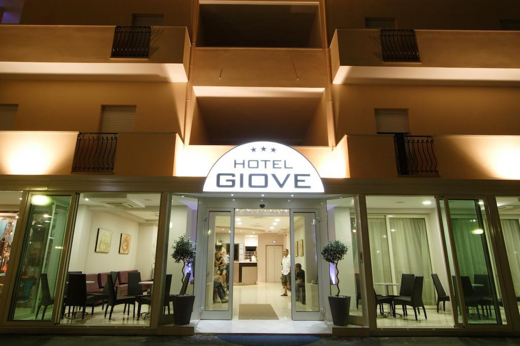 Hotel Giove Dipendenza Hotel Fiamma Cesenatico Luaran gambar