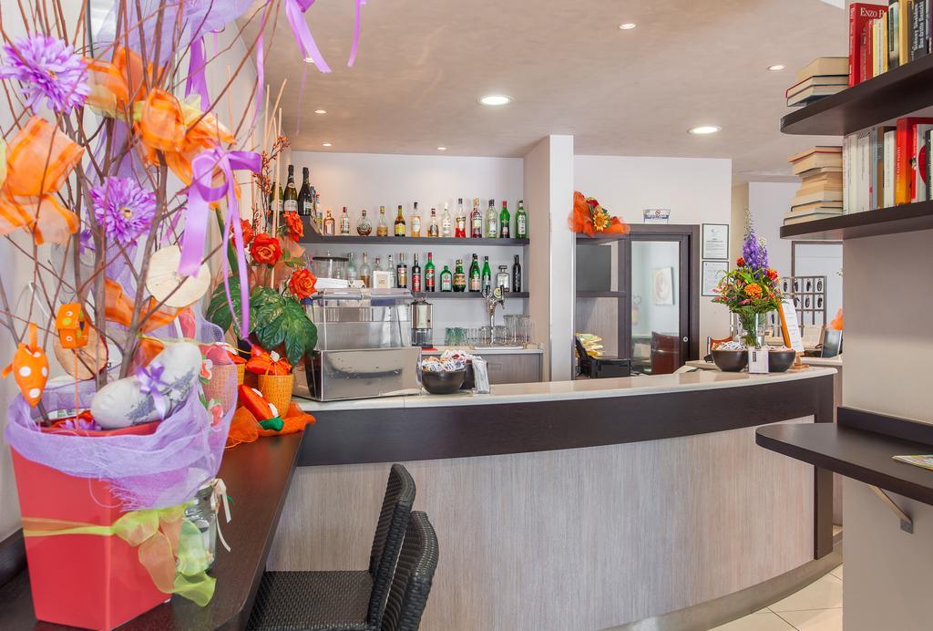 Hotel Giove Dipendenza Hotel Fiamma Cesenatico Luaran gambar