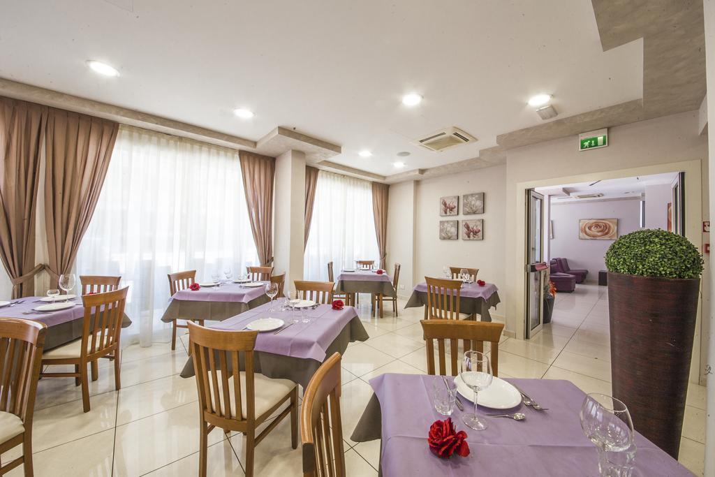 Hotel Giove Dipendenza Hotel Fiamma Cesenatico Luaran gambar