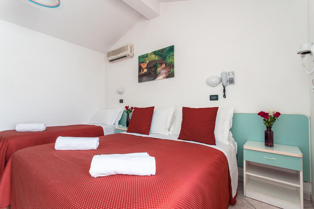 Hotel Giove Dipendenza Hotel Fiamma Cesenatico Luaran gambar