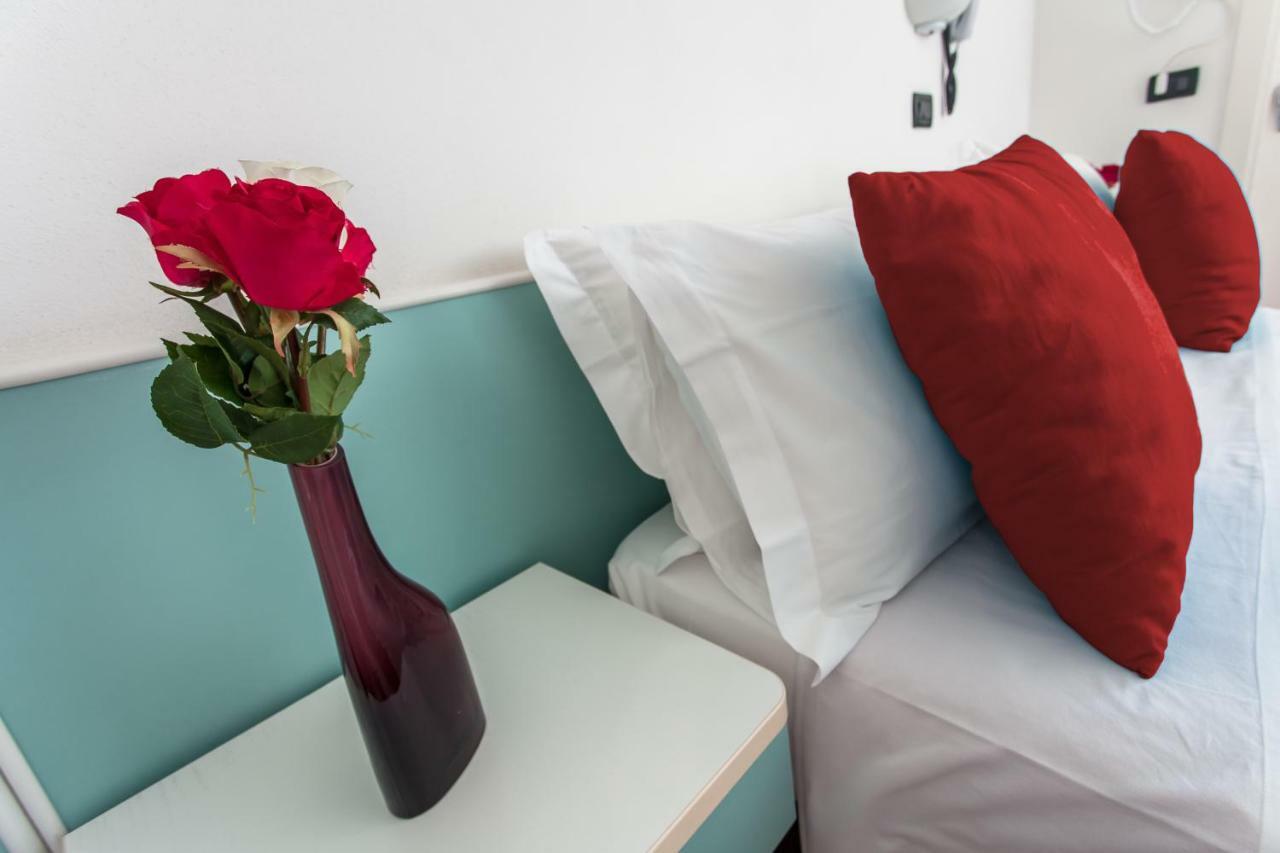 Hotel Giove Dipendenza Hotel Fiamma Cesenatico Luaran gambar
